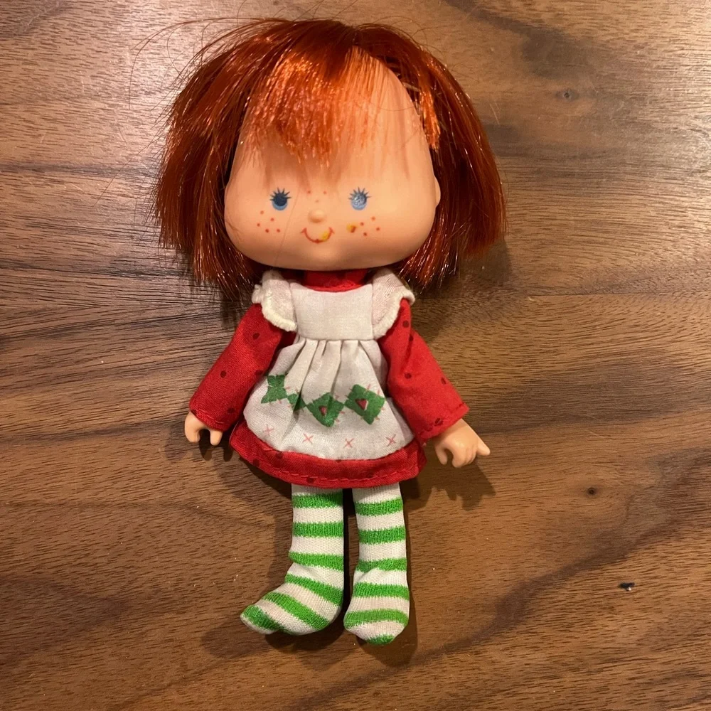 Set (9) of Vintage Strawberry Shortcake Dolls - Picture 6 of 9